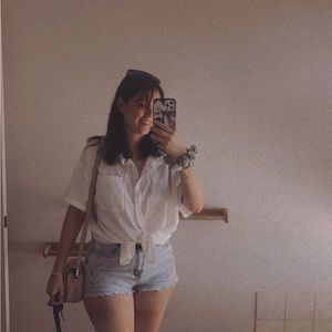 Meet your Posher, Simone